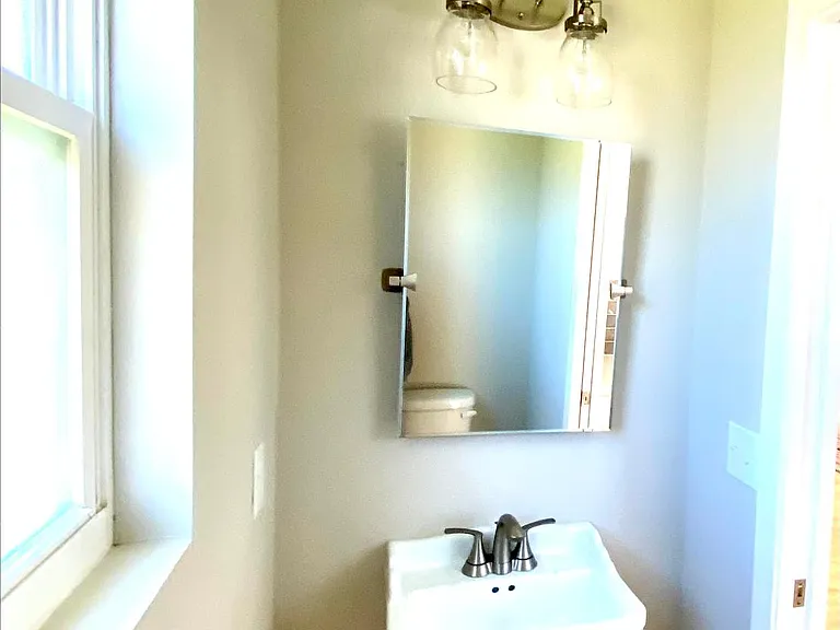840 2nd Ave S — Photo 11