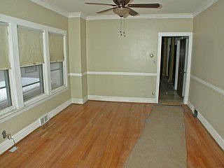 4th image of 643 N Humphrey Ave