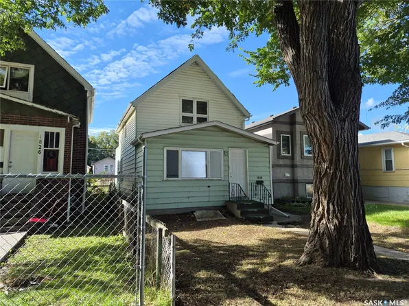 1818 Ottawa Street, Regina, SK S4P 1P4