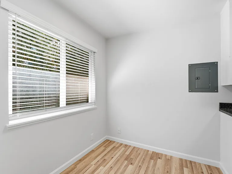 2312 P St #2 — Photo 7