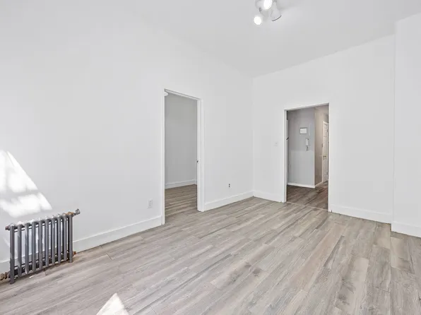 72 Richardson Street 4 image 3 of 15