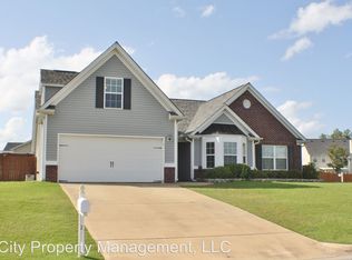 2 Springwood Dr, Phenix City, AL