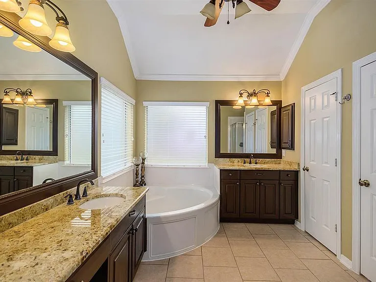 8707 Preston Field Ln — Photo 23