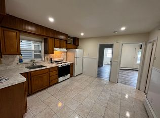 23 W 28th St APT 3, Bayonne, NJ 07002