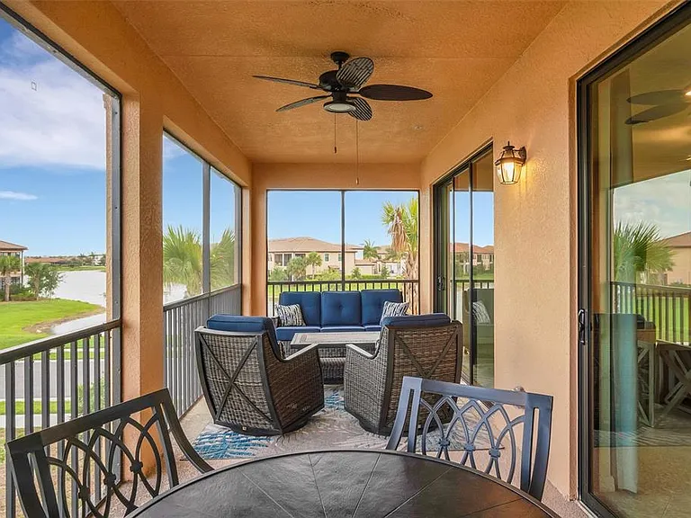 10042 Crooked Creek Dr #203 — Photo 29