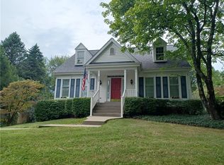 949 E McMurray Rd, Venetia, PA 15367