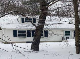 186 Bluff Cir, New Gloucester, ME 04260