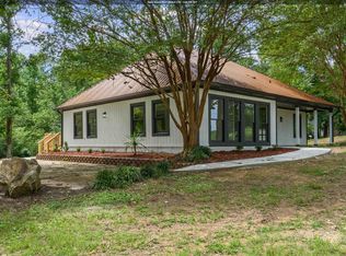 277 Shawnda Ln, Calera, AL 35040