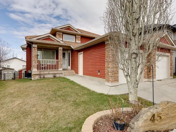 45 E Thornfield Close SE, Airdrie, AB T4A 2K7