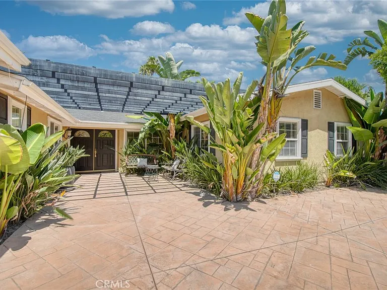 5706 Comanche Ave — Photo 39