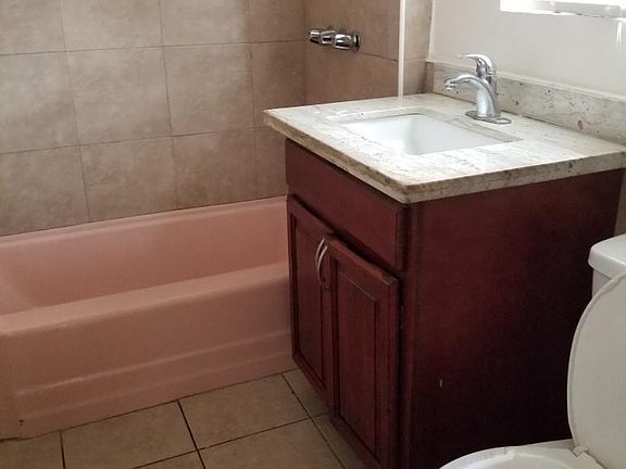 5th image of 7814 Laurel Ave