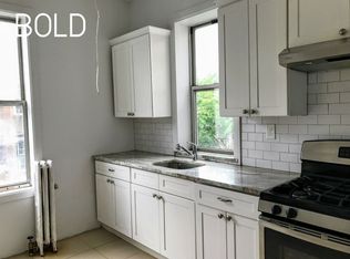 272 Sackett St #2, Brooklyn, NY 11231