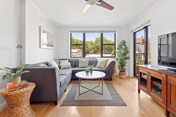 Sold by Compass | media 2