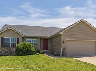 4733 E Valdez Dr, Des Moines, IA 50317