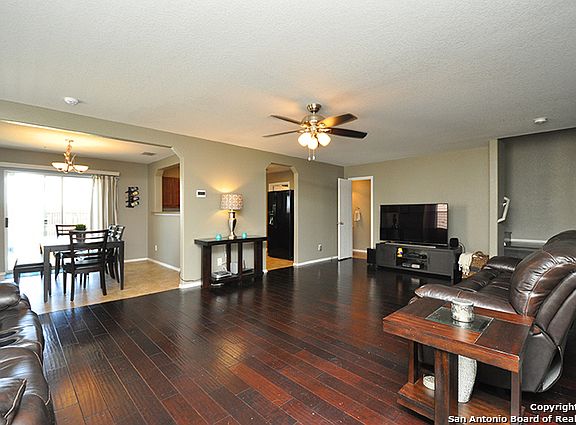 3rd image of 12231 Glendale Park