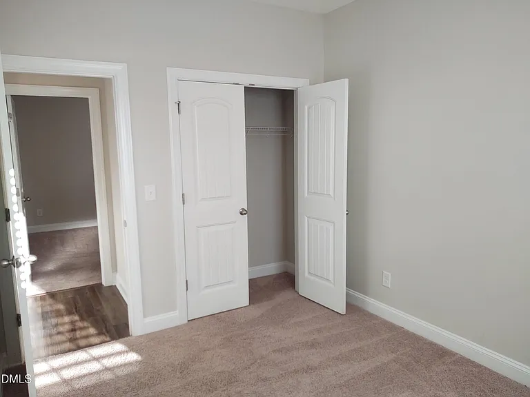 90 Level Dr — Photo 13