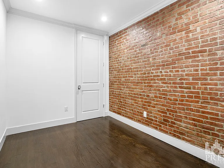 339 E 75th St #3E — Photo 9
