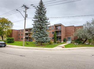 4 Avalon Pl #103, Kitchener, ON N2M 4N6