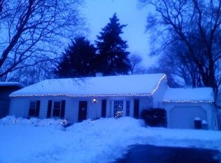 431 Glen Garry Rd, Cary, IL 60013