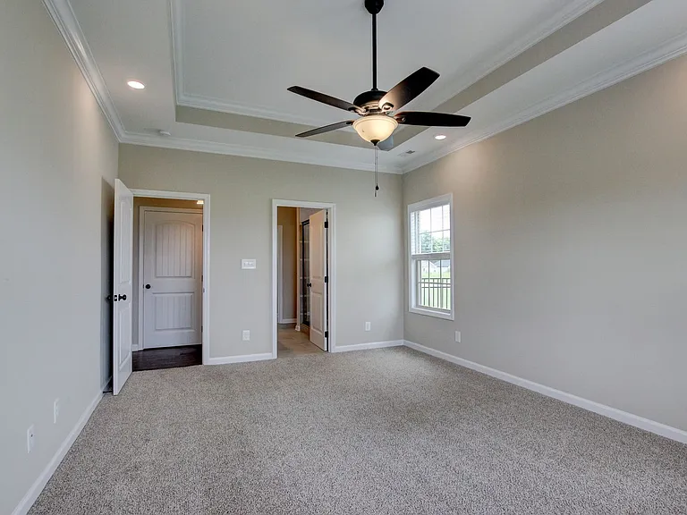 2547 Rafiki Dr — Photo 36