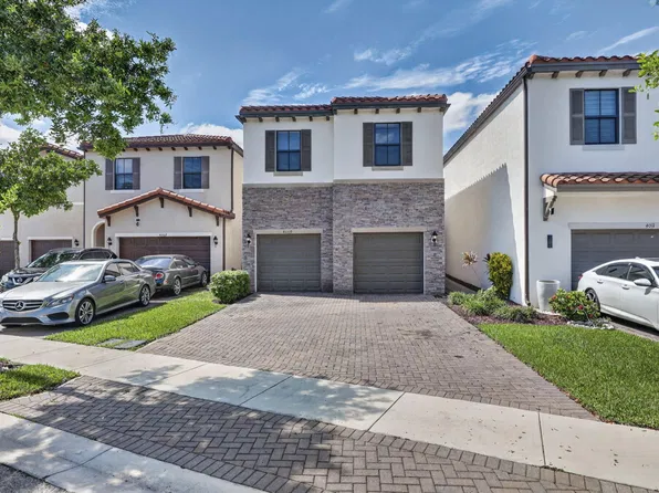 4009 SEQUOIA Place, Riviera Beach, FL 33410