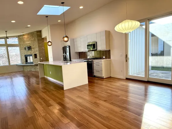 416 Starlight Village Loop, Leander, TX 78641