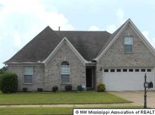 7225 Crape Myrtle Dr, Olive Branch, MS 38654