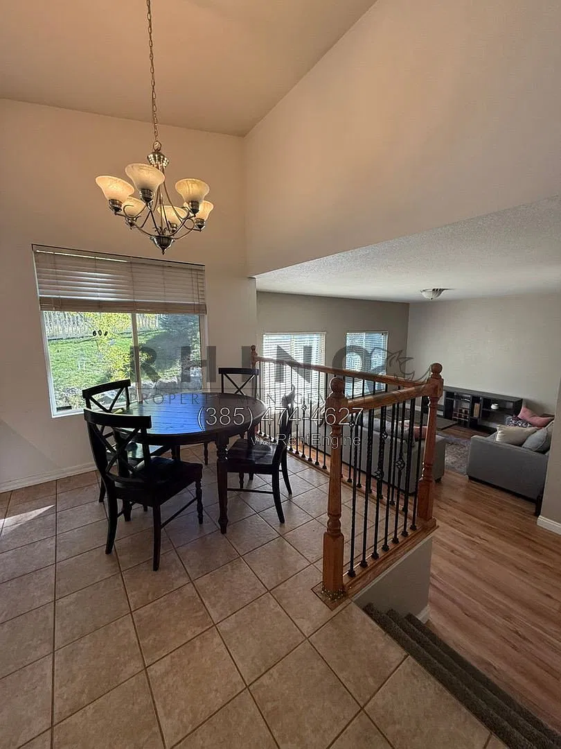 4 bed, 3.5 bath, 1839 sqft, $2,750 — Photo 3
