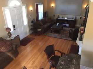 235 Emmons Blvd, Wyandotte, MI 48192