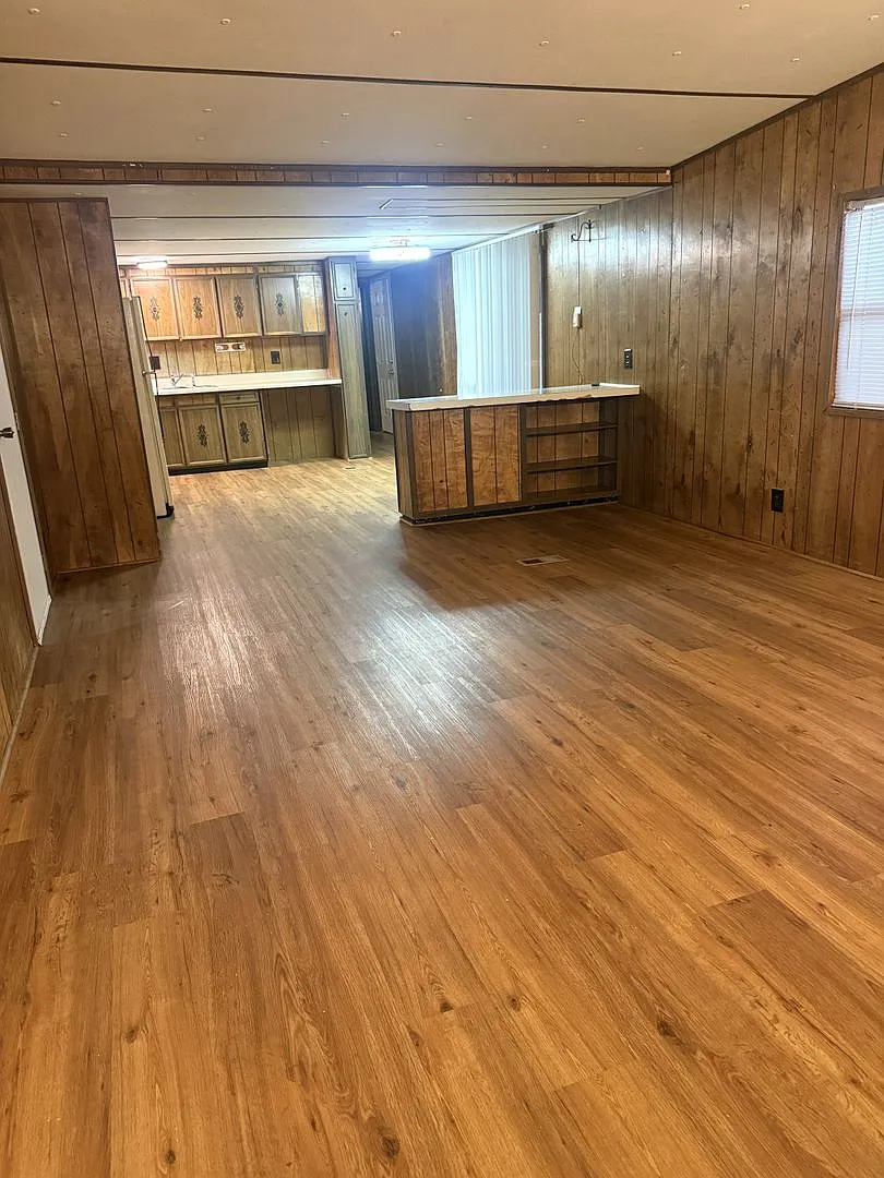 2 bedroom 1.5 bath with Covered Deck and Carport — Photo 4
