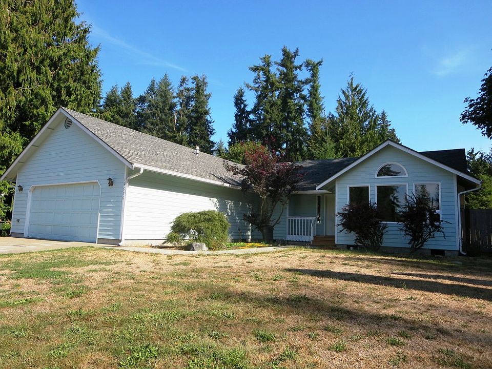 1st image of 15530 Topaz Dr SE