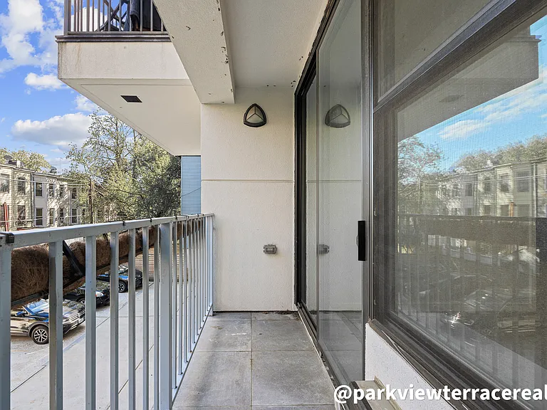 282 Eldert St #2C — Photo 10