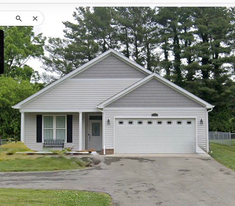 1st image of 5572 Hollins Rd