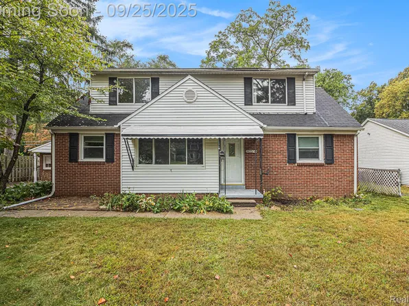 20221 Melvin St, Livonia, MI 48152