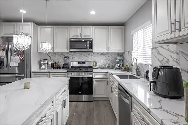 1344 Ximeno Ave — Photo 3
