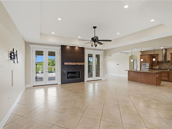 5th image of 129 New Hope Rd