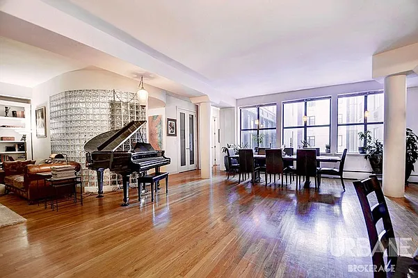 Rented by Urbane Brokerage | media 23