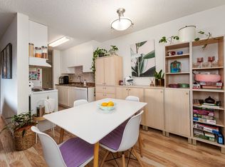 3819 Shelbourne St, Saanich, BC V8P 5N3