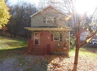 3480 Garvers Ferry Rd, Vandergrift, PA 15690