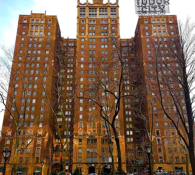 1st image of 5 Tudor City Pl APT 737