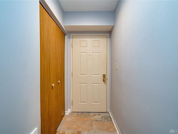 2nd image of 1500 Lake Pointe Way #15001