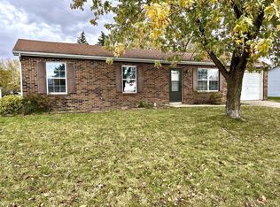 22417 Westmont Pl, Woodburn, IN 46797