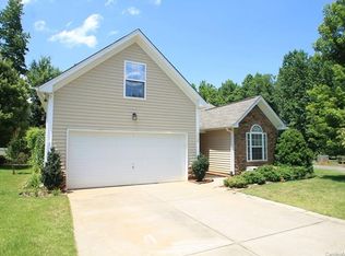 3320 Xandra Ct, Fort Mill, SC 29707