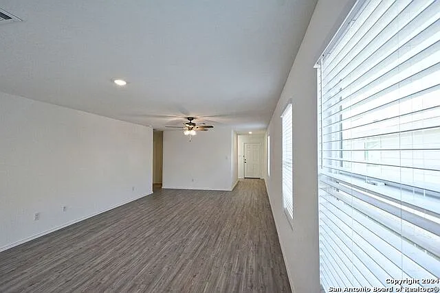 758 Tulsa Trl — Photo 6