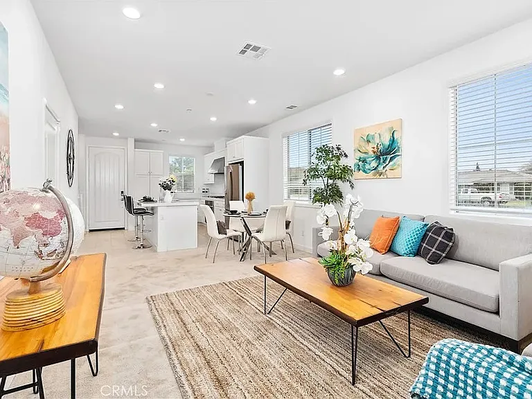 501 Embrook Way — Photo 12