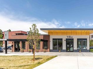 Villas, Denver, CO 80216