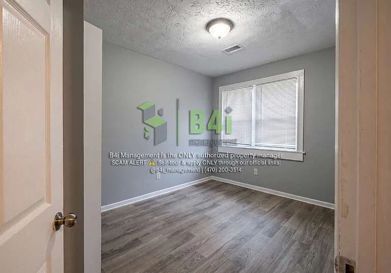 119 Ticknor Dr — Photo 5