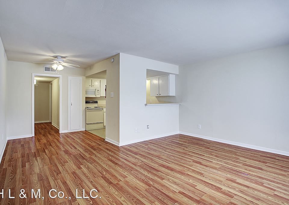 1st image of 1624 Marshall St #9613935