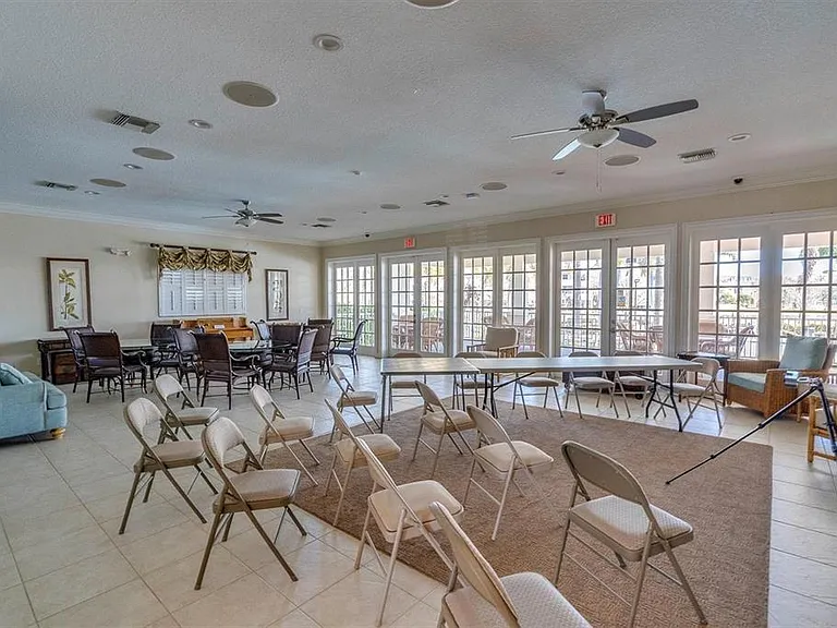 7069 Key Haven Rd #302 — Photo 38