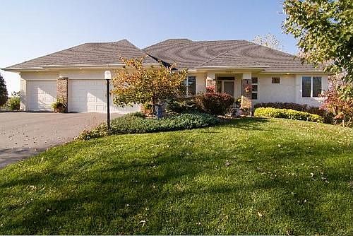 1st image of 8941 Thomas Ln